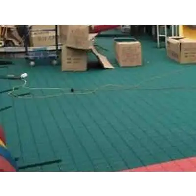 深圳惠州幼儿园悬浮地板_悬浮式拼装地板安装工程_深圳市洪桥生态幼儿园操场更新工程_深圳市健宇体育