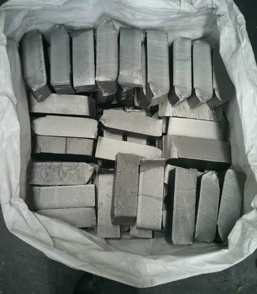 纯铁炉料 哪里的纯铁纯度高,首选信利泰纯铁科技