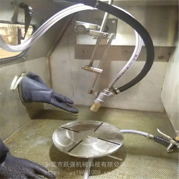 YQ420型眼镜架喷砂机定制中_金属眼镜框架自动喷砂机_金属配件喷砂机