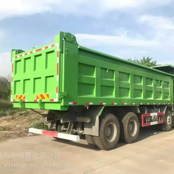 前四后八豪沃7米6自卸车海沃油缸380马力