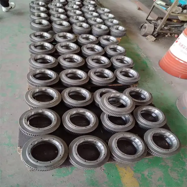 560颗粒机配件生产商 各种颗粒机模具 压辊皮 销售维修颗粒机
