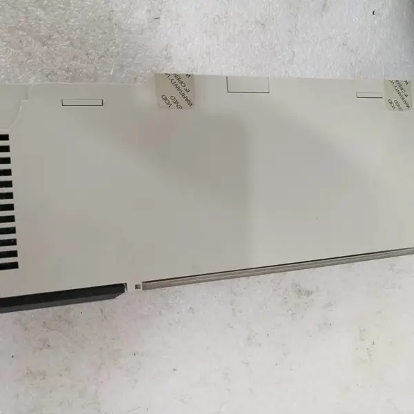 140CPU67861 SchneiderSchneider/施耐德PLC昆腾