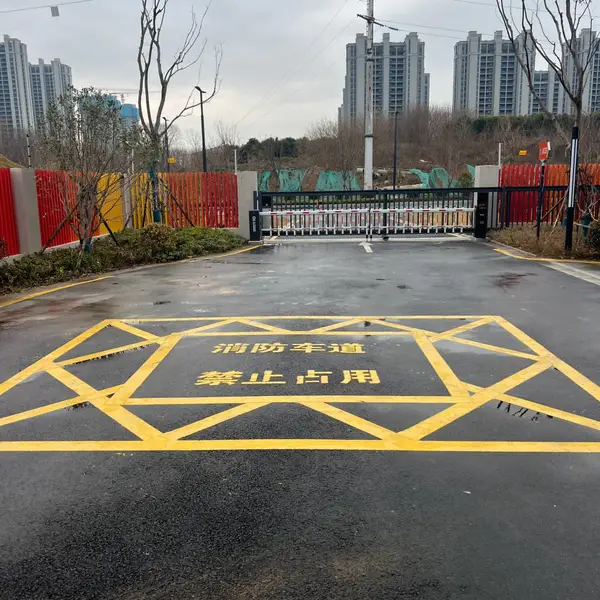 南京道路划线-消防通道地面划线要求「工序规范」「价廉质优」