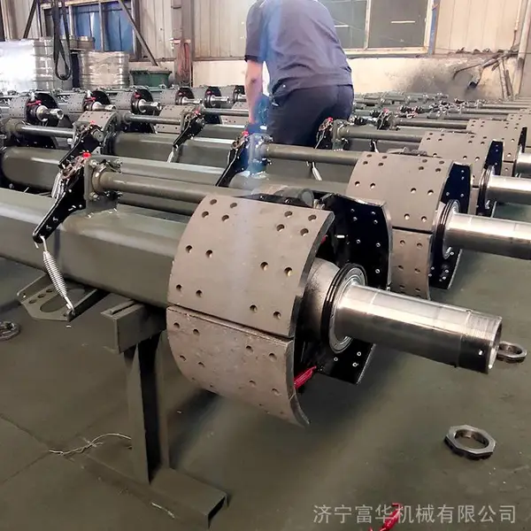半挂车美式桥鼓刹总成13t16t20t25t支撑桥可定制