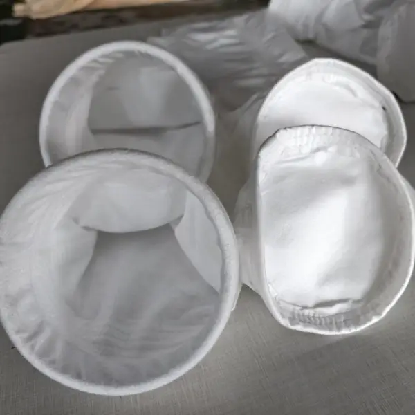 【鑫泉环保材料】耐高温PTFE滤袋生产厂家 垃圾焚烧电厂专用布袋 除尘器滤袋 可按照工况设计