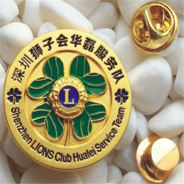厂家定制金属酒标铭牌酒水饮料金属铭牌字母LOGO纪念奖牌徽章