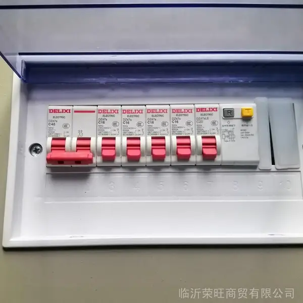 �ӹ���װ����PZ30��·���������û��ڿ������ѹ�����10·��װ��������������·��