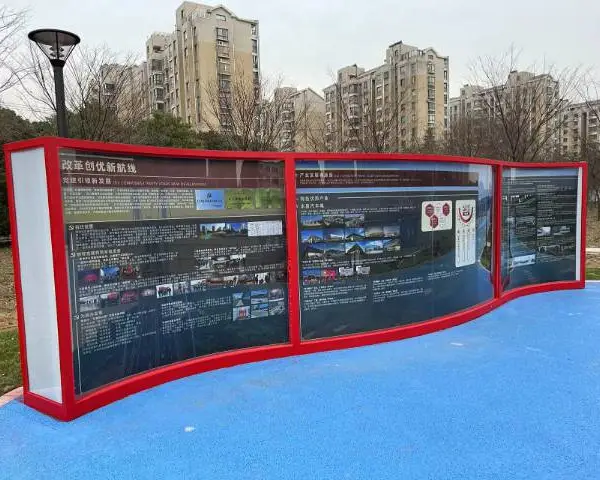 苏州户外灯箱 苏州优冠标识供应