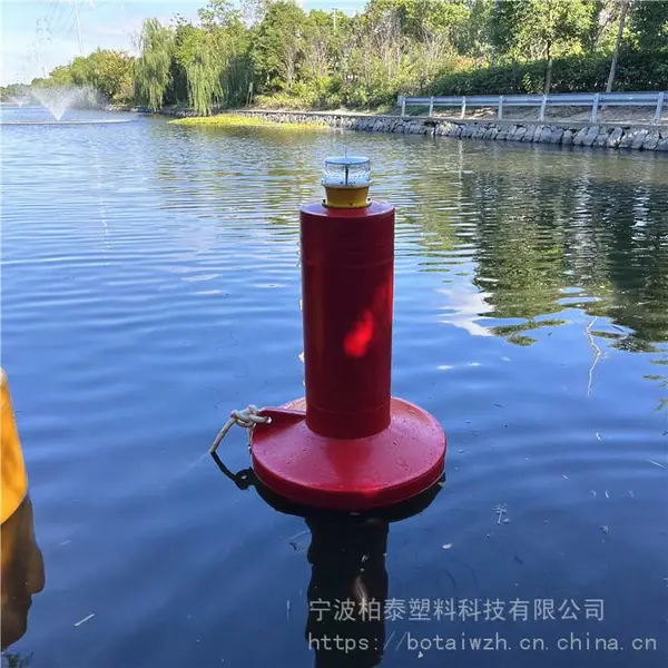 ˮ����ֳ����� ����ˮ��ʾ��Ͳ