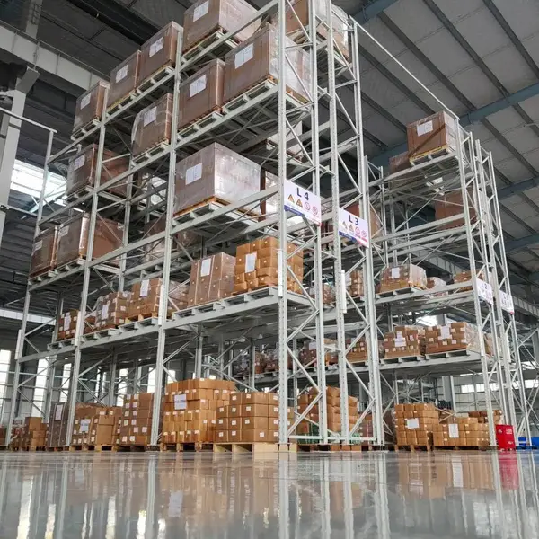 河南郑州五金标准件货架重型承重货架成品仓横梁货架专业厂家