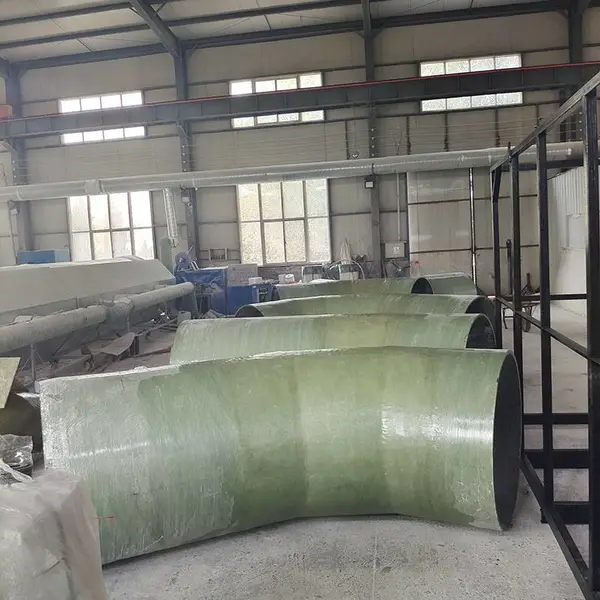 巨卫防腐玻璃钢弯头法兰压力管件弯通阀门大口径化工管道法兰弯头