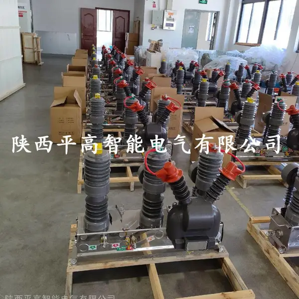zw32智能真空断路器方盒控制器或圆型控制器FTU不带隔离不锈钢