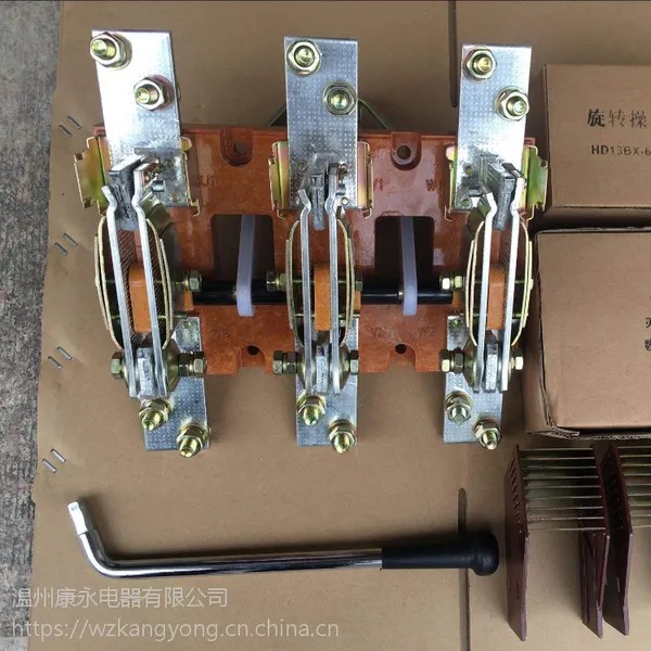 HD13BX-630/31旋转式刀开关,HD13BX旋转式刀开关报价