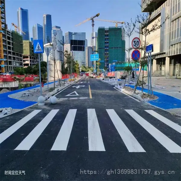 专业承接深圳自行车标识划线 深圳自行车道划线?停车场划线施工队