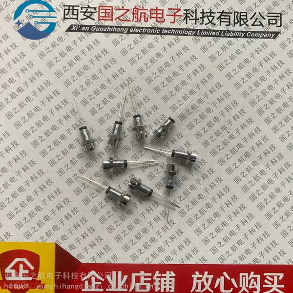 JB0402 系列贴片式发光二极管 环氧塑封 体积小 亮度高 功耗低