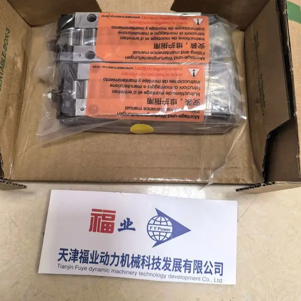 INA（舍弗勒）PR 系列直线循环滚柱滚动块PR14135GR1/0-10