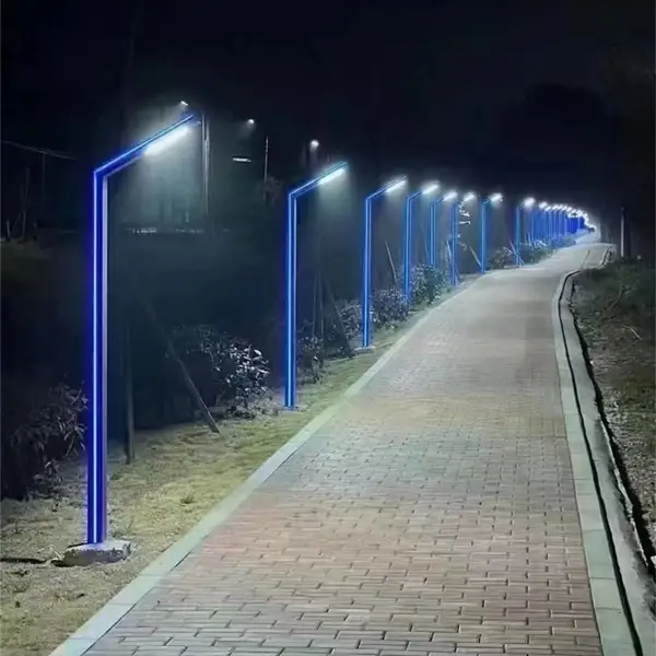 许昌NG250太阳能路灯照亮市政道路,郑州光之华源头工厂供货