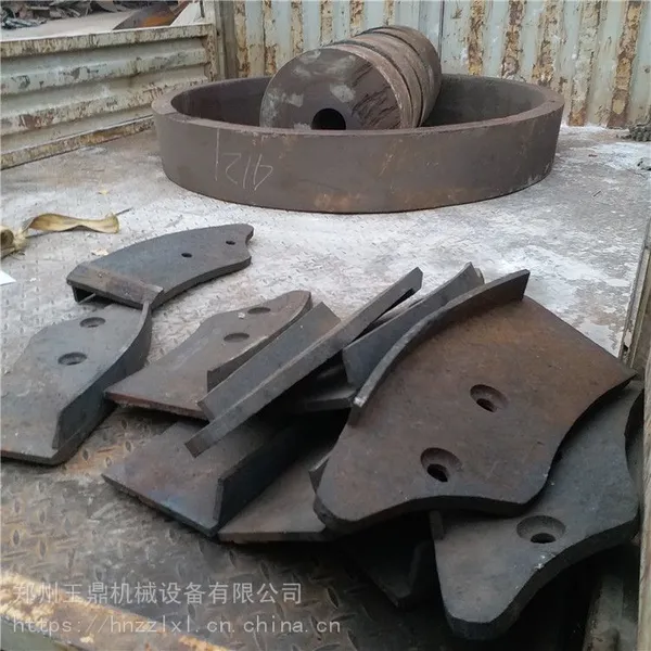 长期供应雷蒙磨粉机及其配件 多型号磨辊磨环 梅花架 橡胶套 物美价廉