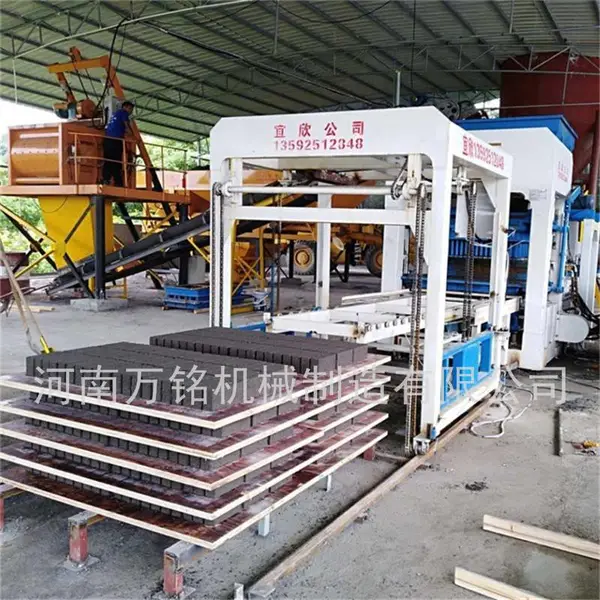 万铭生产全自动水泥标砖机 免烧砖机 多功能成型机机械