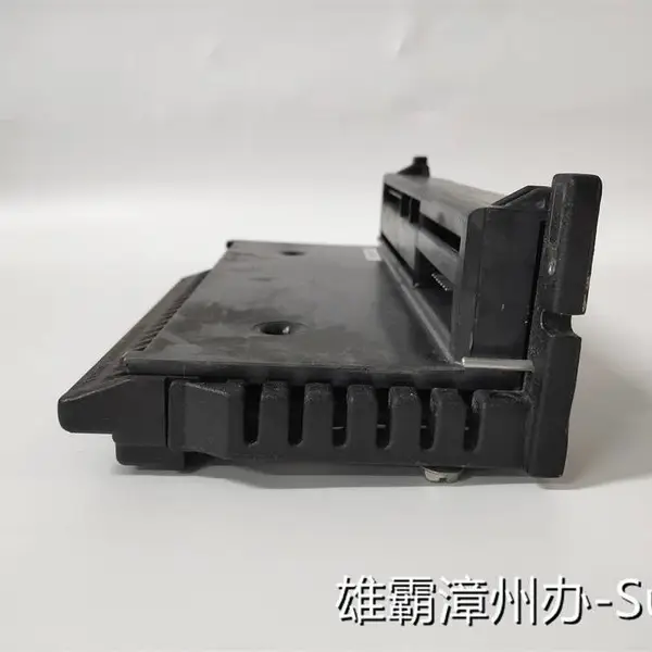 MOTOROLA摩托罗拉 MVME-147-024 工控备件