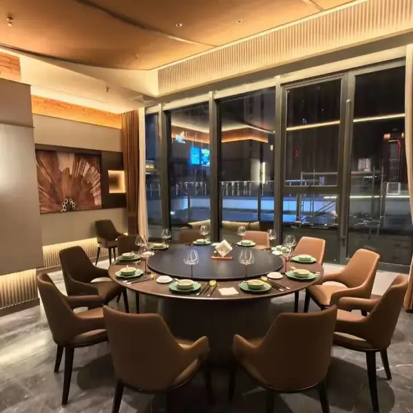 实木餐桌厂家直销 1.4米现代简约家用饭桌 餐厅家具定制