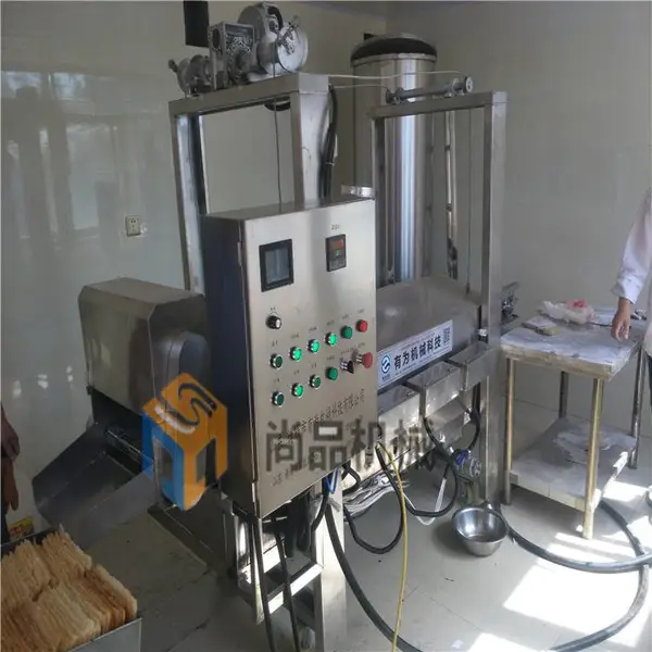 薄脆油炸设备 高产量脆皮油炸机 小型全自动面制品油炸生产厂家