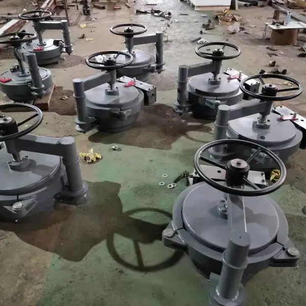 卡箍式 快开盲板 快开门 大口径快开门 密封圈 管道 石油 天然气
