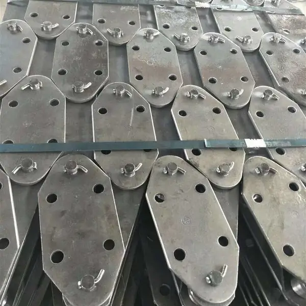 承重力强不锈钢锰钢提升机输送工业传动板式链条NE15至100可定制