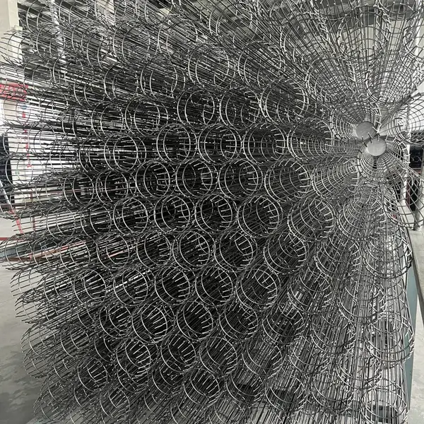 【鑫泉环保材料】盐城耐腐蚀316L不锈钢袋笼 河北钢铁厂配套滤袋笼骨