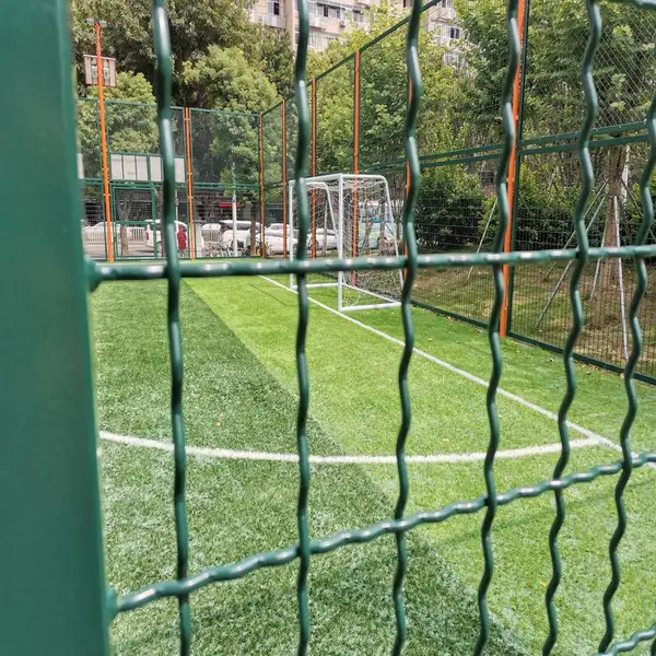 厦门集美钢筋护栏网高速公路边护栏网车间隔离网