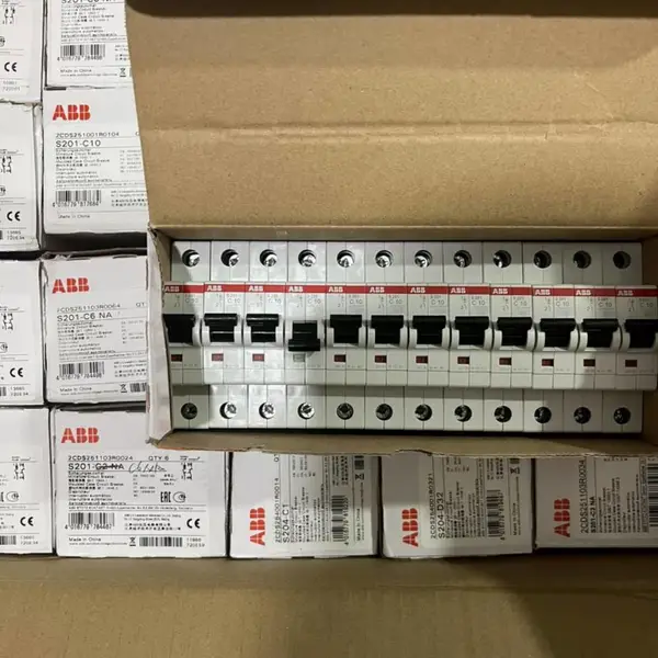 ABBС��©���·��GSH203-C25 ʣ���������������AC-0.03 ��������