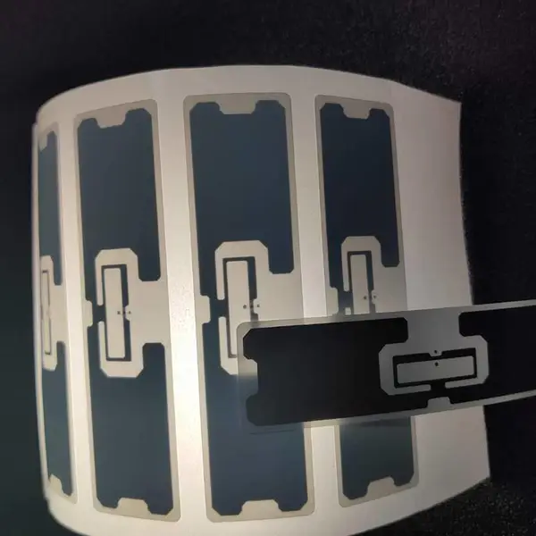 RFID����Ƶ���ӱ�ǩ RFID���ɽ���ǩ ��Ʒ��װ�̵���ӱ�ǩ RFID�ױ�