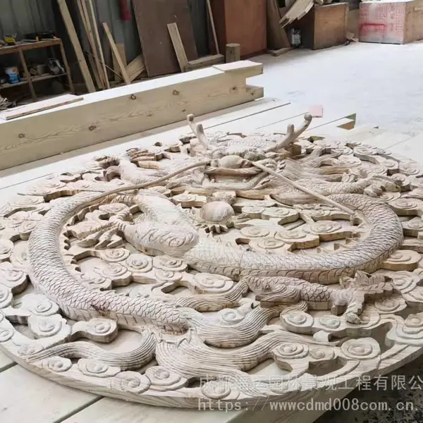 成都木雕龙盘_圆形镂空雕花龙盘_浮雕木龙盘_龙盘雕刻厂
