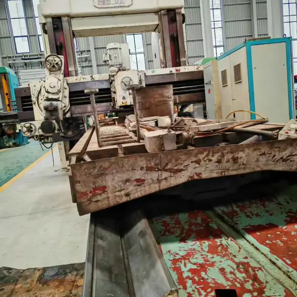 转让二手济 南二机2x6米龙门铣床工作台宽1.6米