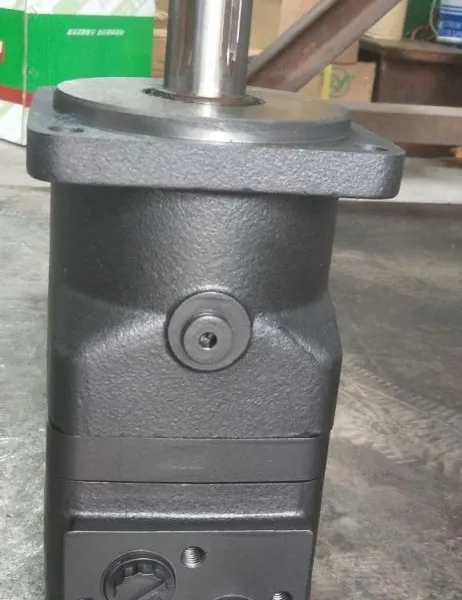 志高机械430钻车 回转头上马达