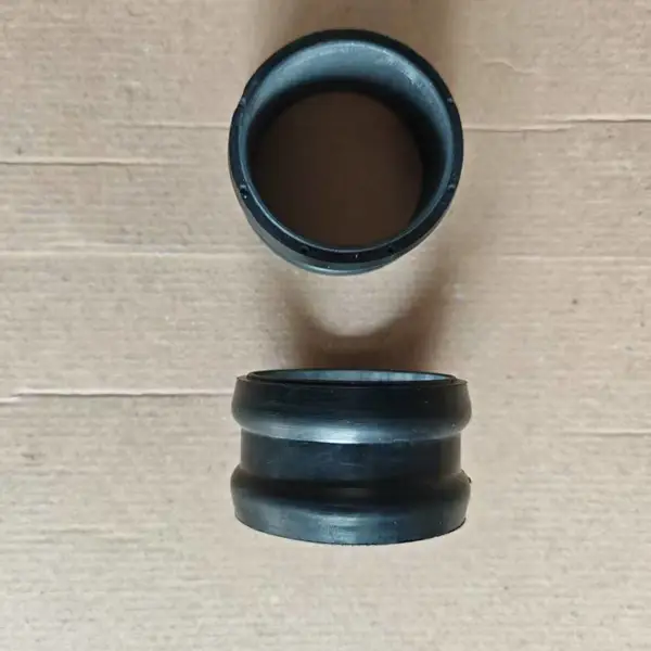 OM906LA OM904LA奔驰发动机水泵连接冷却水管 垫片 密封圈