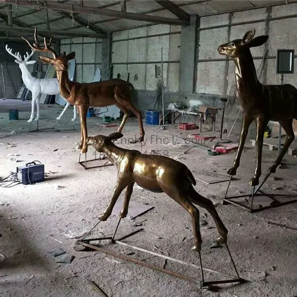 河南玻璃钢雕塑 玻璃钢卡通雕塑 人物雕塑 动物雕塑 厂家造型定制异形