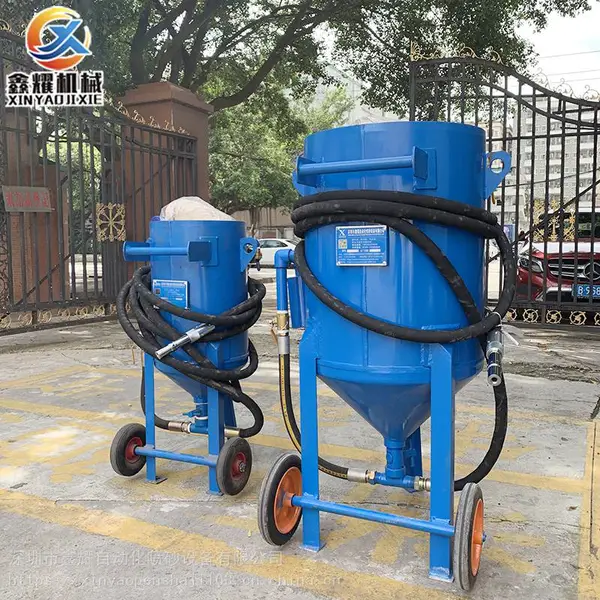 云南昆明除锈喷砂机供应 XY-600ZP人防门除锈专用喷砂机