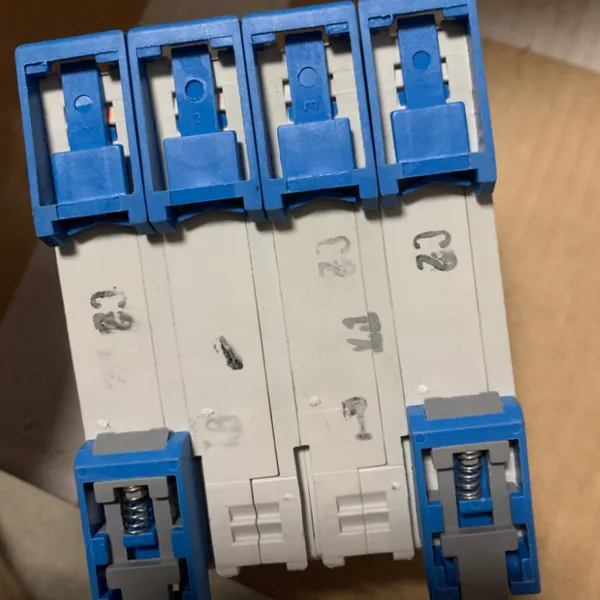 优势供应 Techna 电路保护 JTE CUL4C16