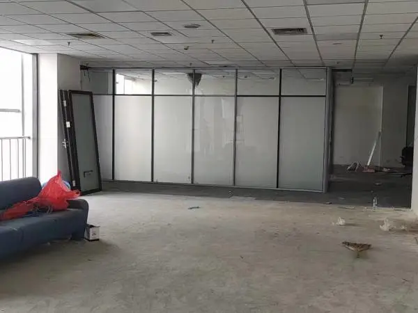 萍乡市森贝美办公室玻璃隔断装点世界单玻璃双玻中空百叶铝合金高隔间为你打造心的空间