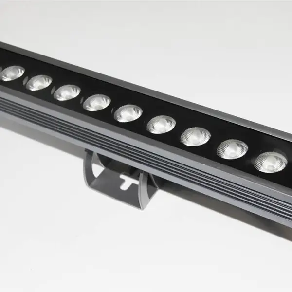 �λ�DMX512-RGBW����Ⱦɫϴǽ�ư�װ�۸� ��԰������������