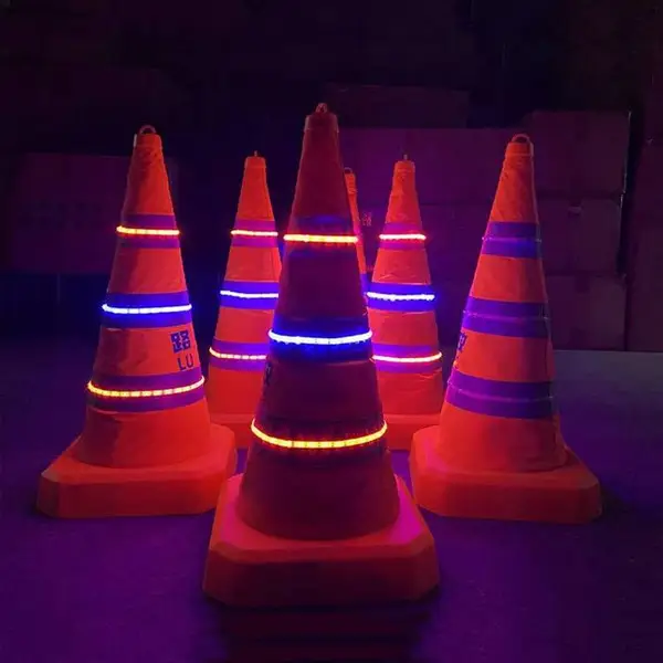 LED��ʾ����·׶��ͨ��ʩԲ׶��������ѩ��ͲԲ�η���·׮ŷ��