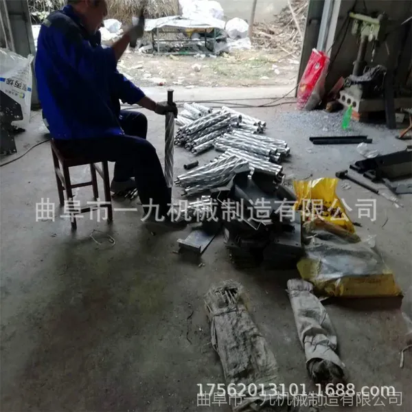 ���������ڳ� ���׽ոѷ������� һ����Һѹ���ϴ�����