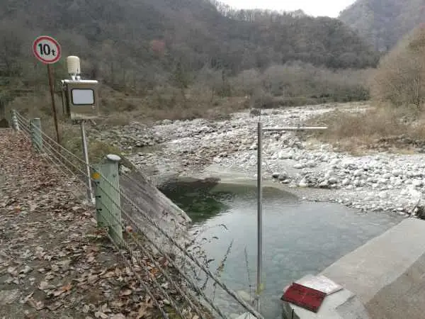 ���տ��������������������ǹ�Ӧ��
