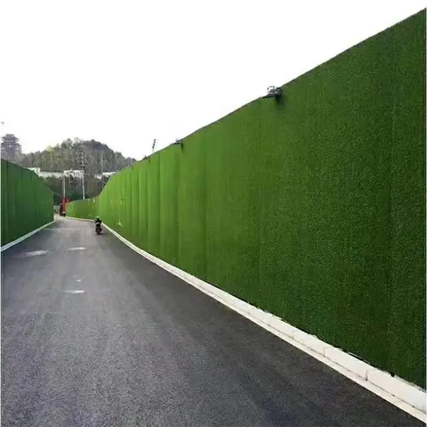 围挡用草地 万立森工地围挡绿色草坪 仿真绿植草坪围挡昌都