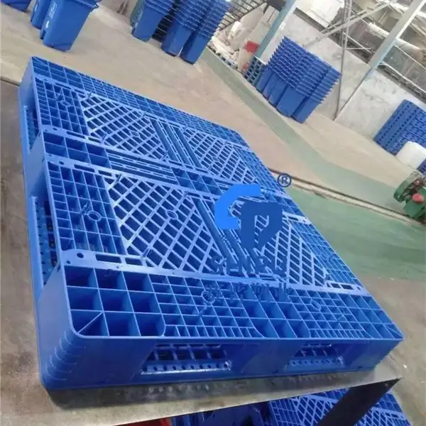 塑料托盘 1311田字网格HDPE新料 生产加厚制作冷库使用