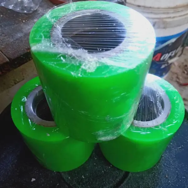 河北益茂注塑加工聚氨酯件 PU弹性体胶辊 聚氨酯包铁加工
