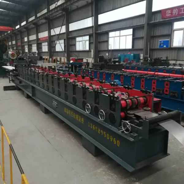 山东德恒电缆桥架梯边设备梯边机成型设备QJ600