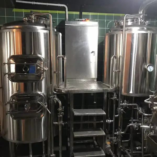 常州300升小型精酿啤酒设备酿酒设备有哪些 生产啤酒的设备厂家