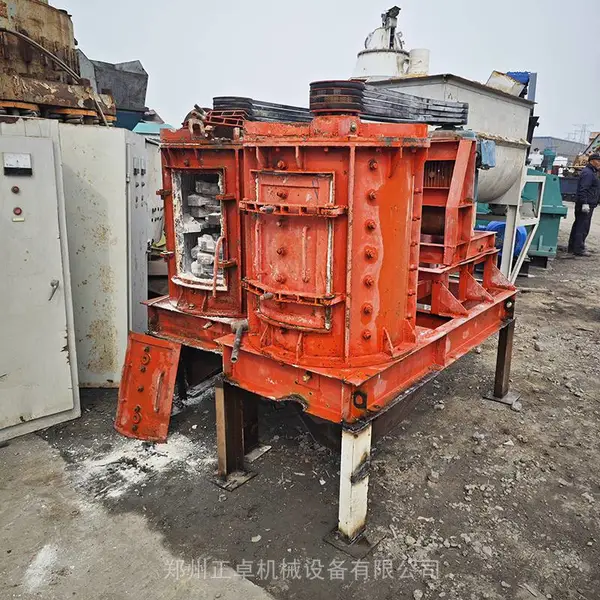 出售二手小型立式复合破碎打砂机 600型小锤破 重型锤架加厚衬板